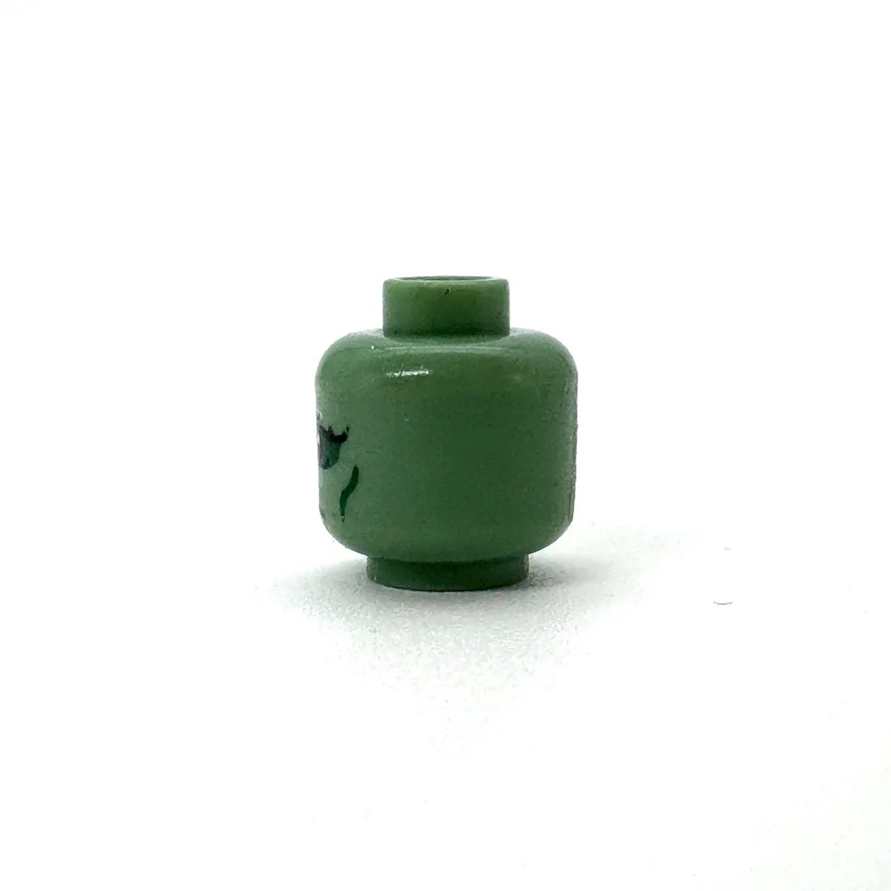 Lego Minifigure Head Sand Green Monster Zombie Wrinkles 3626bpb0415 Part